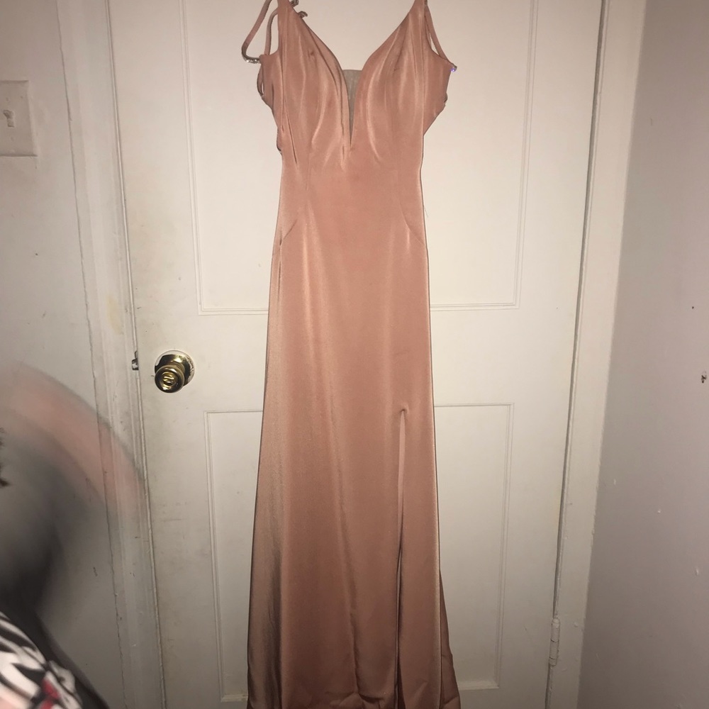 ANKLE LENGTH GORGEOUS PROM DRESS (nude pink)